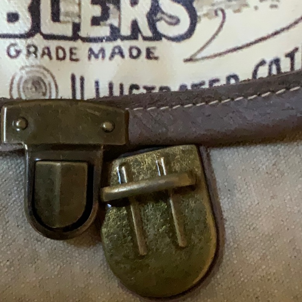 Purse - Picture 9 of 12